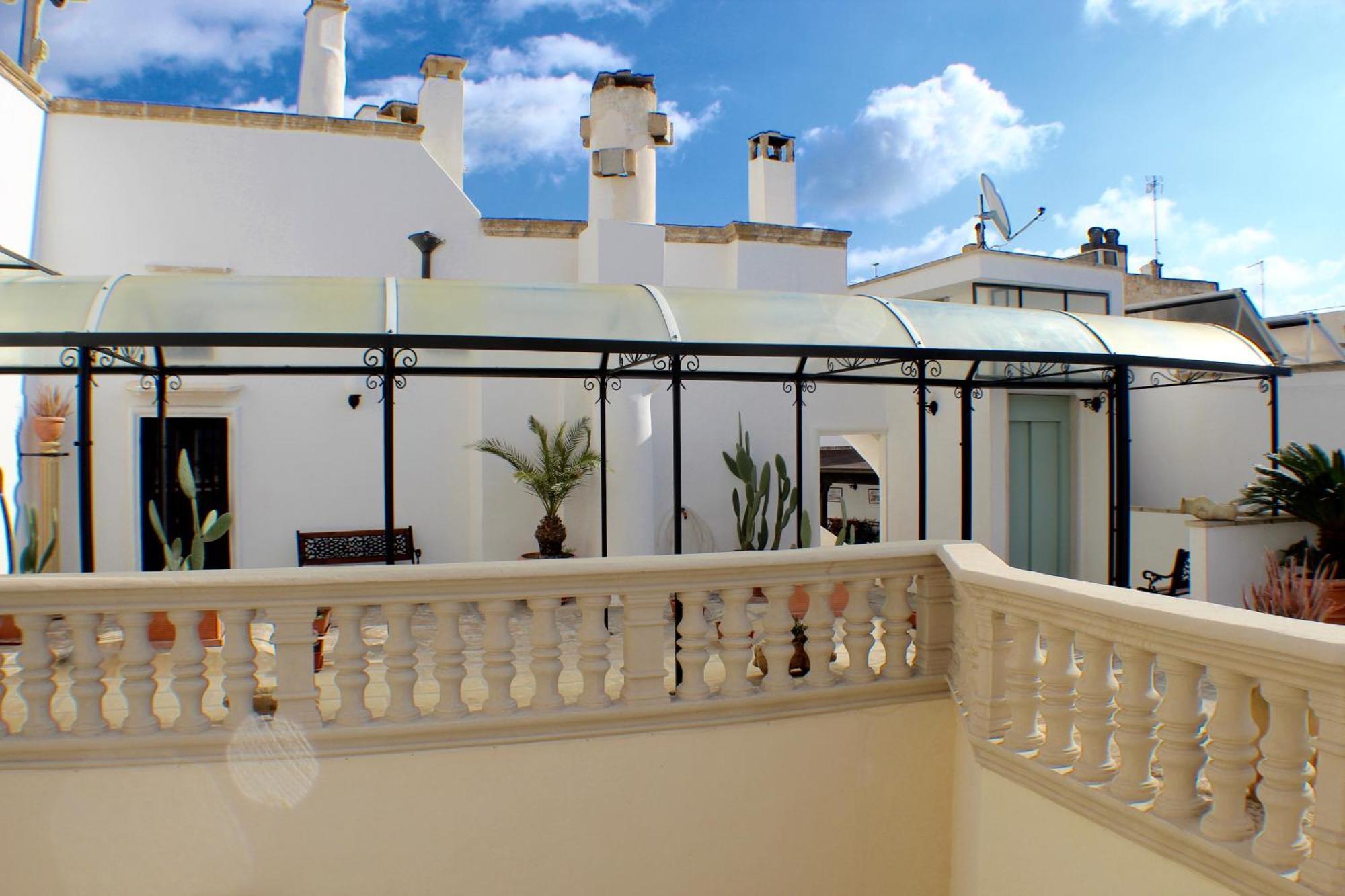 갈리폴리 Palazzo Senape De Pace B&B 외부 사진